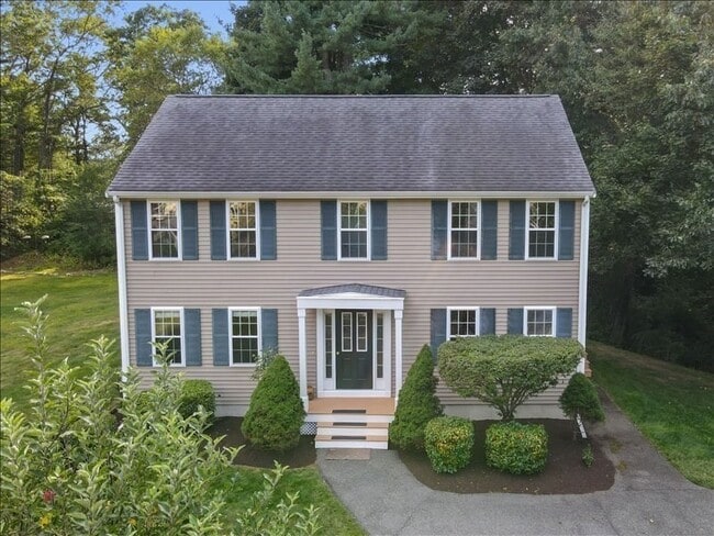 Building Photo - 37 Forest Rd
