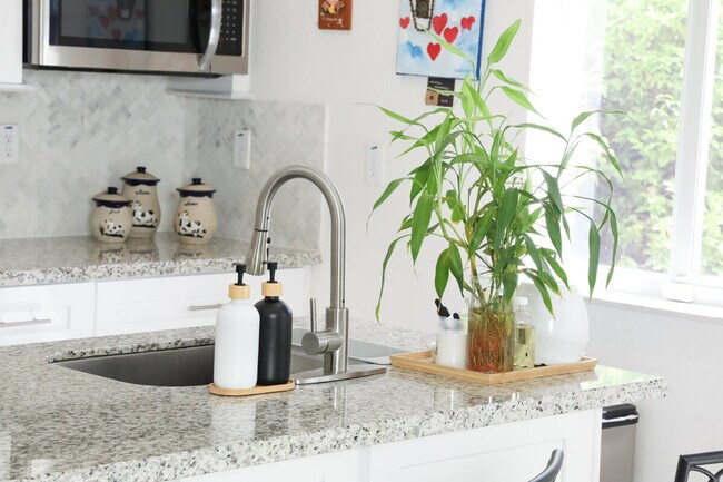 Building Photo - 14758 SW 39th Terrace