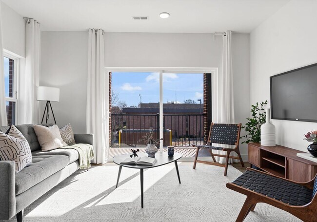 Building Photo - Beautiful NEW 2-Bed, 2- Bath Apartment in Rock Hill!