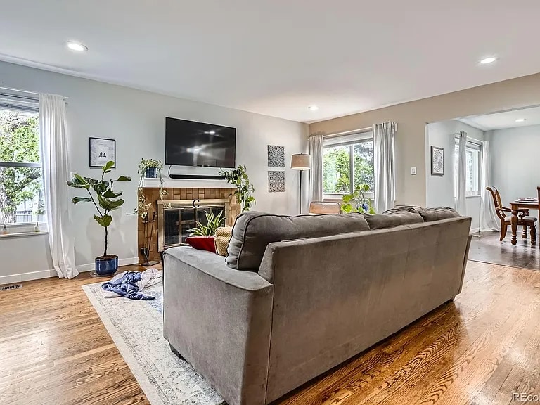 Building Photo - 7198 Eaton Ct