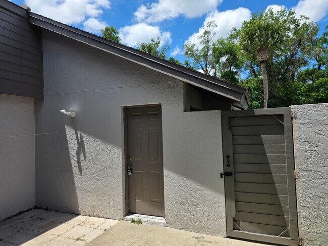 Building Photo - 3/3 Townhome at Montgomery Club in Altamonte Springs
