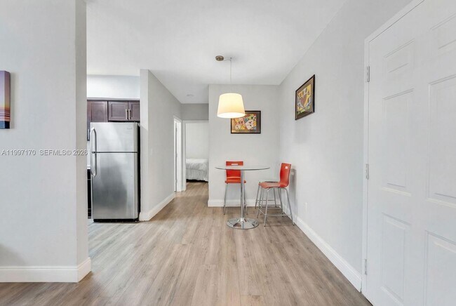 Building Photo - 7334 Harding Ave