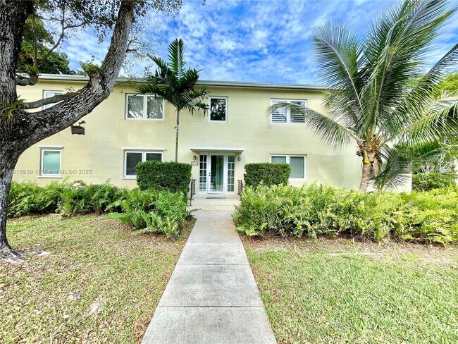 Building Photo - 5531 SW 78th St