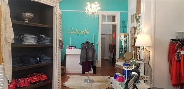 Building Photo - cjf3650