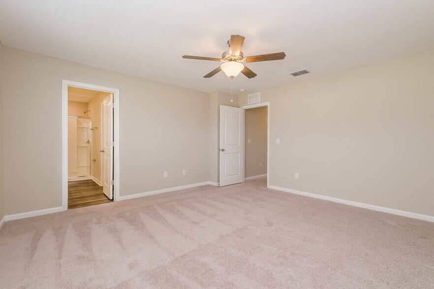 Building Photo - 887 Kings Pine Ct