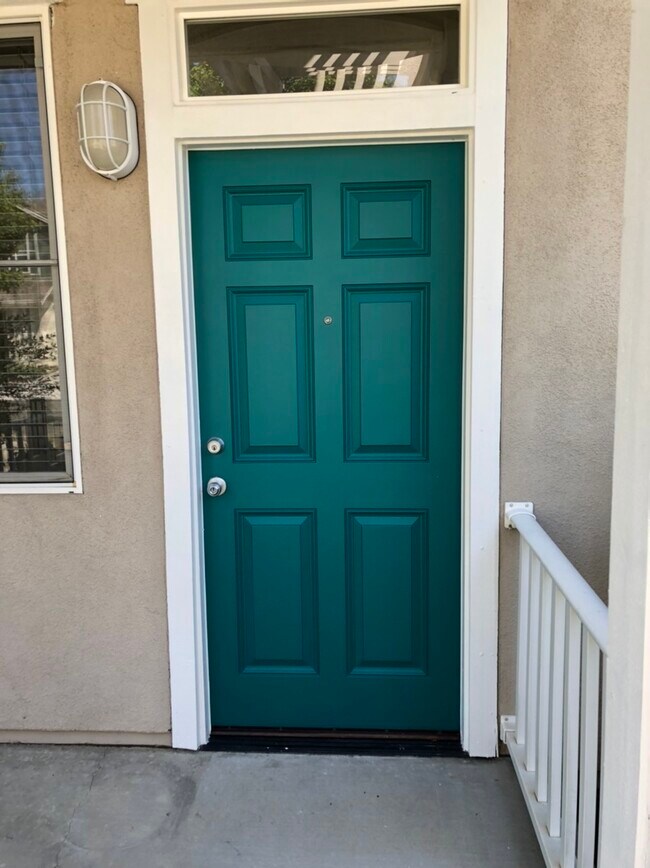 Building Photo - 1000 Prospect Ave