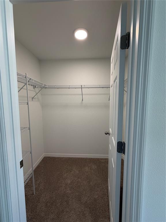 Building Photo - 3 Easton Pl