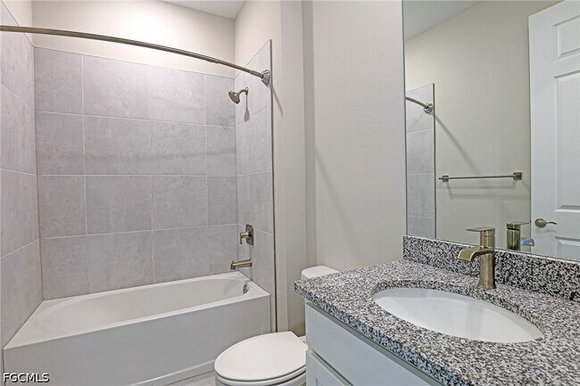 Building Photo - 1220 Mariners Vw Ter