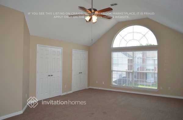 Building Photo - 1109 Ashford Dr