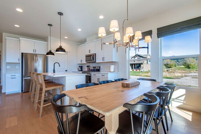 Building Photo - 253 Bald Eagle Dr