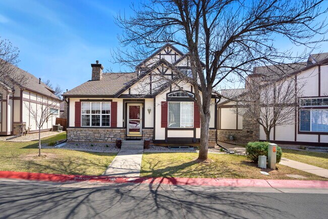 Building Photo - 1626 Foxhall Ct