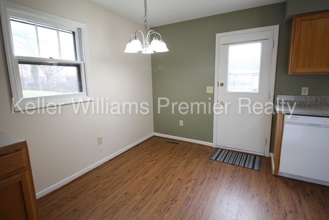 Building Photo - Upper Arlington Schools!