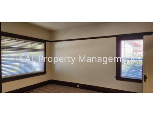 Building Photo - 2 Bedroom Home for Rent in South Salinas