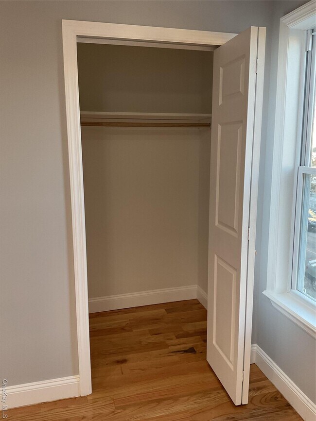 Building Photo - 46 S 12th Ave