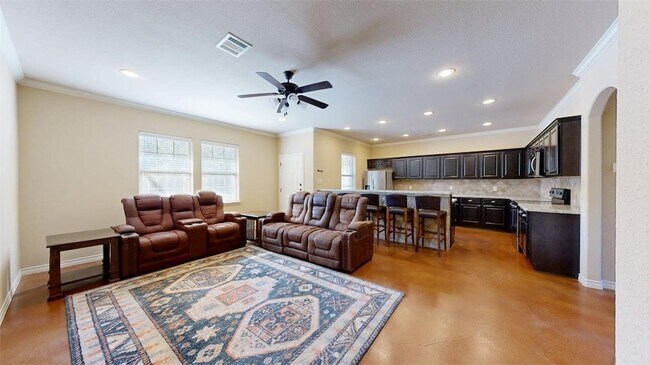 Building Photo - 3009 Towers Pkwy