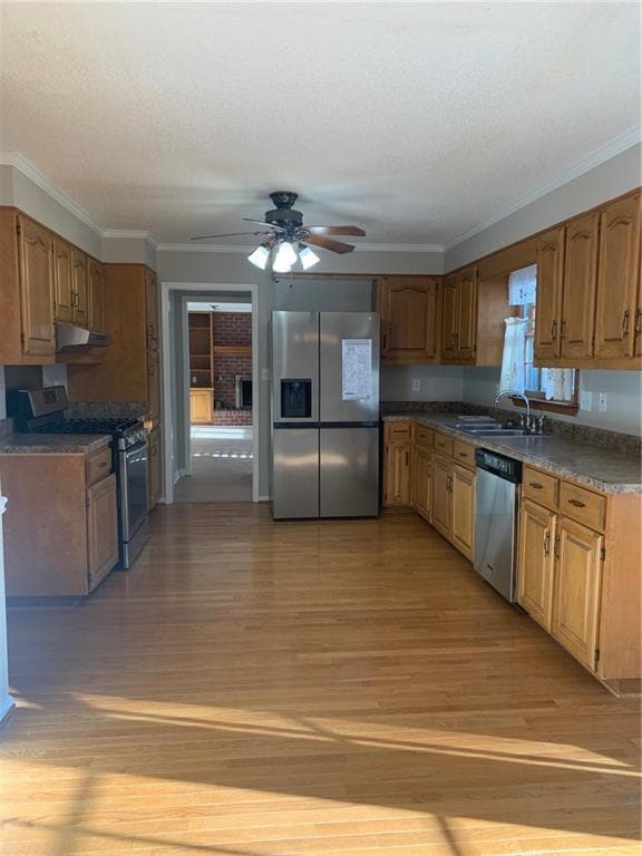 Building Photo - 240 W Huntington Rd