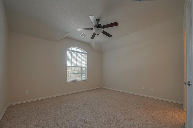 Building Photo - 13910 Desert Trace Ct