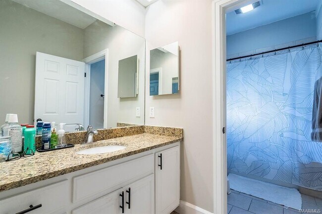 Building Photo - 7701 Halcyon Forest Trail