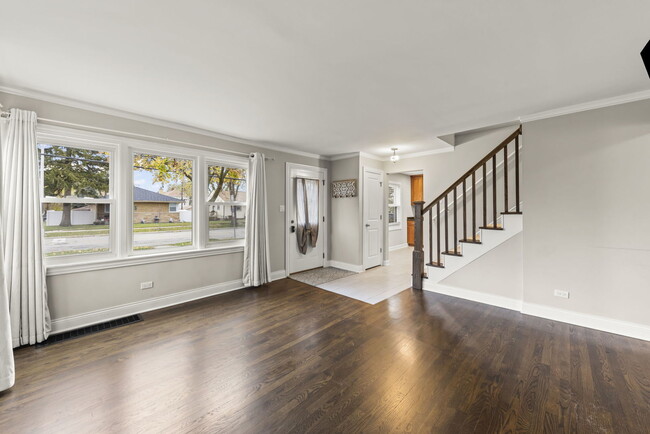 Building Photo - 2852 Scott St