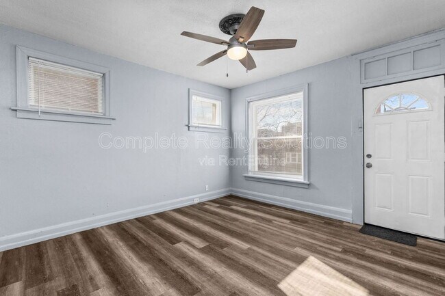 Building Photo - 3530 Oregon Ave