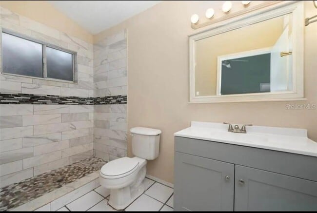 Building Photo - 10825 Bellamy Ct