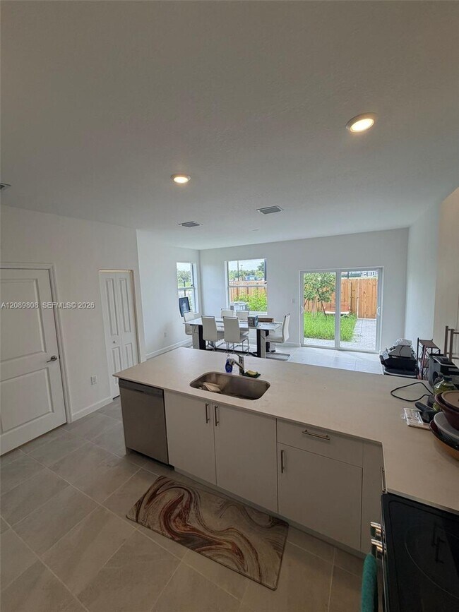 Building Photo - 35537 SW 189th Ct