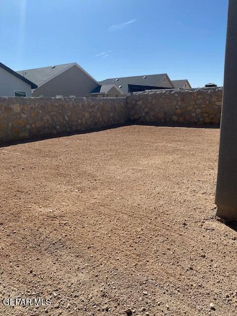 Building Photo - 13972 Summer Vly Ave