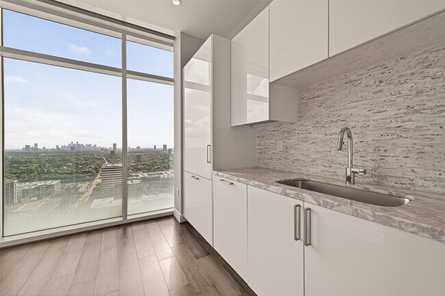 Building Photo - 4521 San Felipe St