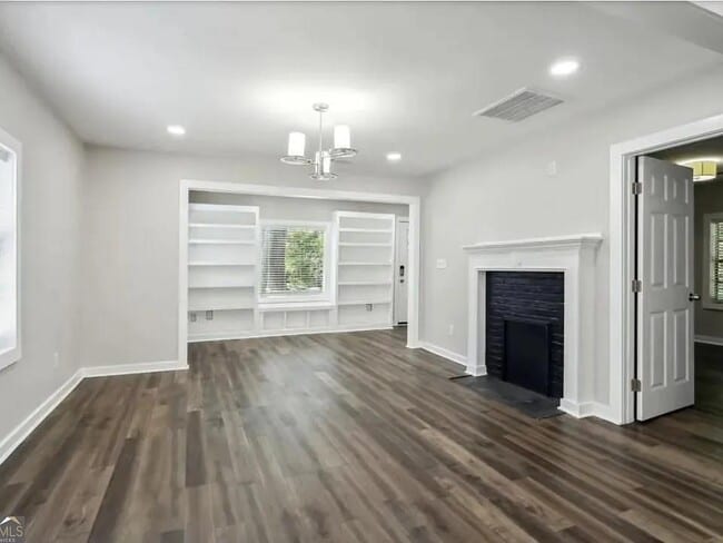 Building Photo - 1295 McClure Ave NW