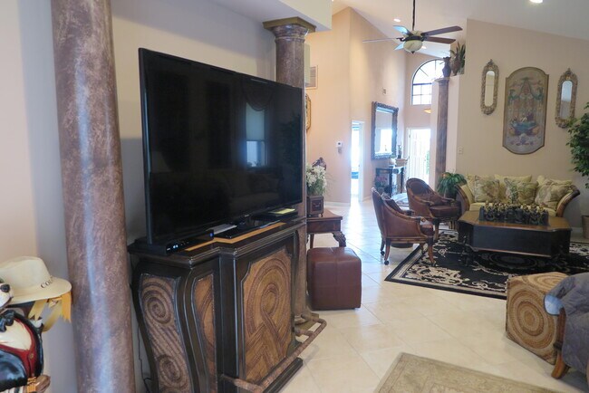 Building Photo - 23440 Mirabella Cir S