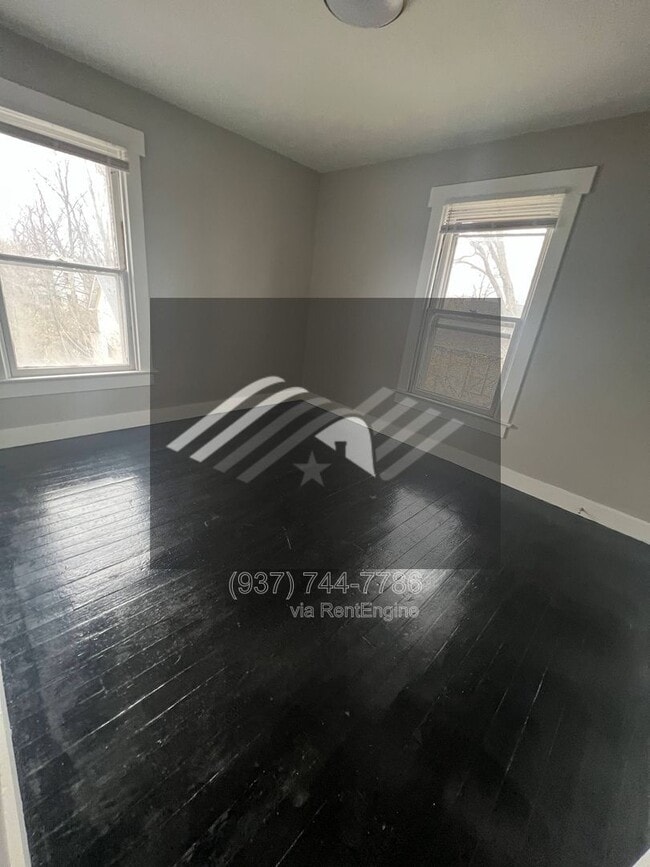 Building Photo - 2141 Philadelphia Dr