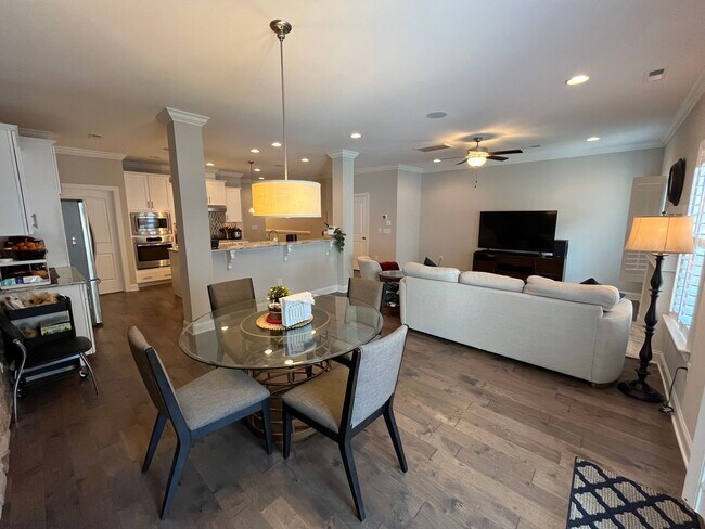 Building Photo - Exceptional 4BD, 2.5BA Cary Townhome with 2-Car Garage, Bonus 2nd Floor Living Space, and Private...