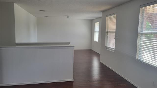 Building Photo - 3705 Mariner St