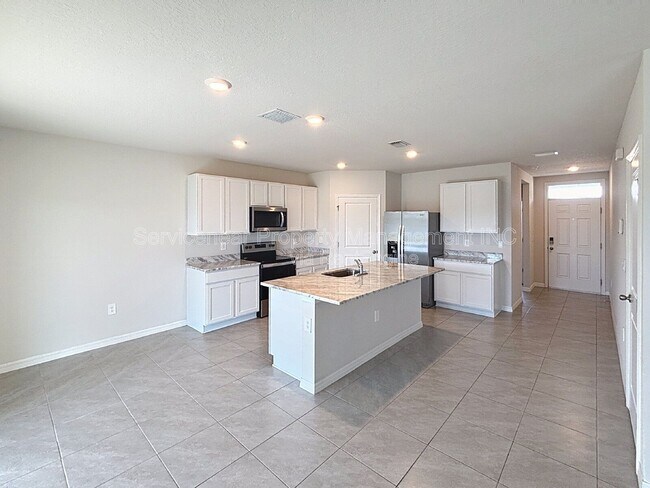 Building Photo - 18002 Canopy Pl
