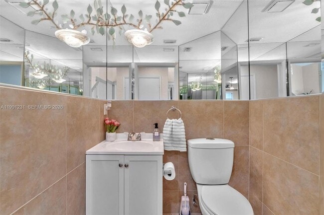 Building Photo - 1718 NW 97th Ave