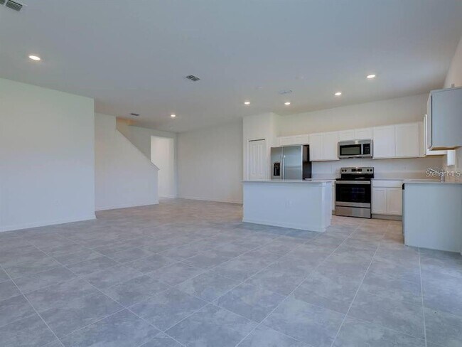 Building Photo - 291 Nine Iron Dr