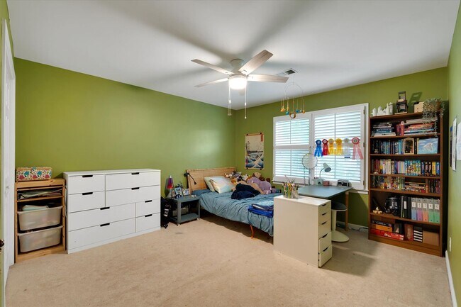 Building Photo - Beautiful Home in the Heart of Greenville