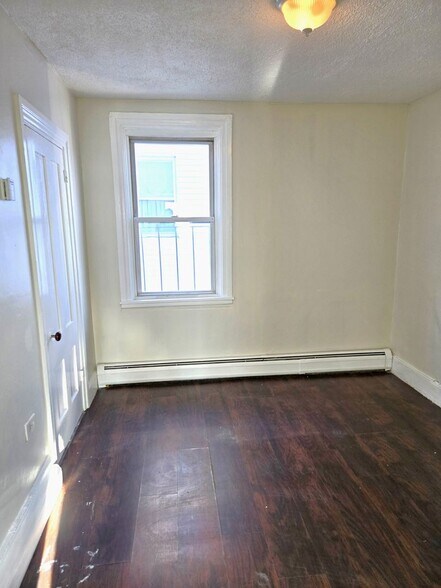 Building Photo - 184-186-186 Allston St