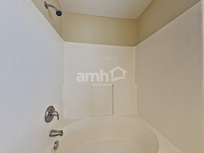 Building Photo - 4107 Mountain Top Trl