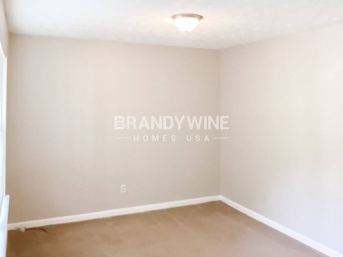 Building Photo - 2586 Rainover Ct