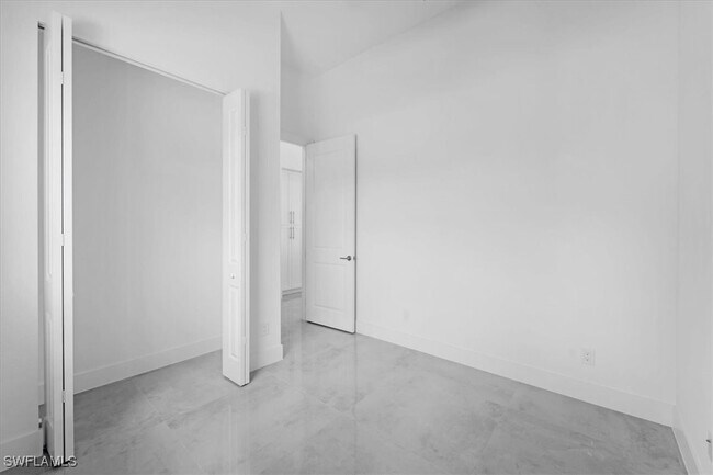 Building Photo - 3234 NW 21st Terrace