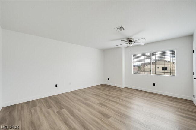 Building Photo - 311 St Augustine Ln