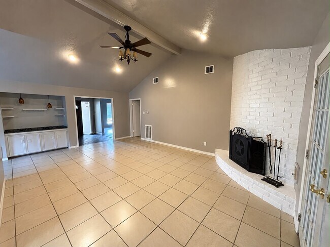 Building Photo - 10603 Silkwood Dr