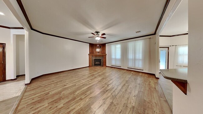 Building Photo - Save Hundreds Every Month – No Electric Bill! Solar-Powered Custom Home for Lease Yukon Public Sc...