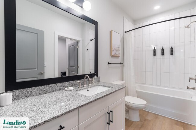 Building Photo - 435 Encore Way