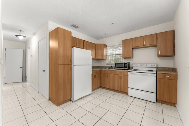 Building Photo - 923 W Las Olas Blvd