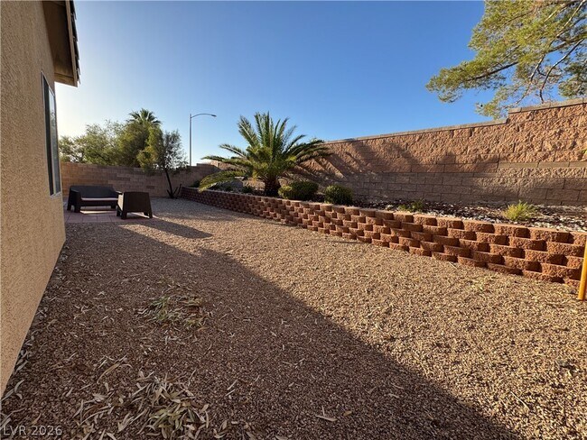 Building Photo - 2294 Tedesca Dr
