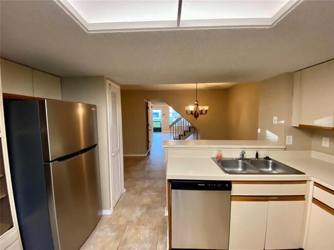 Building Photo - 2267 Fletchers Point Cir