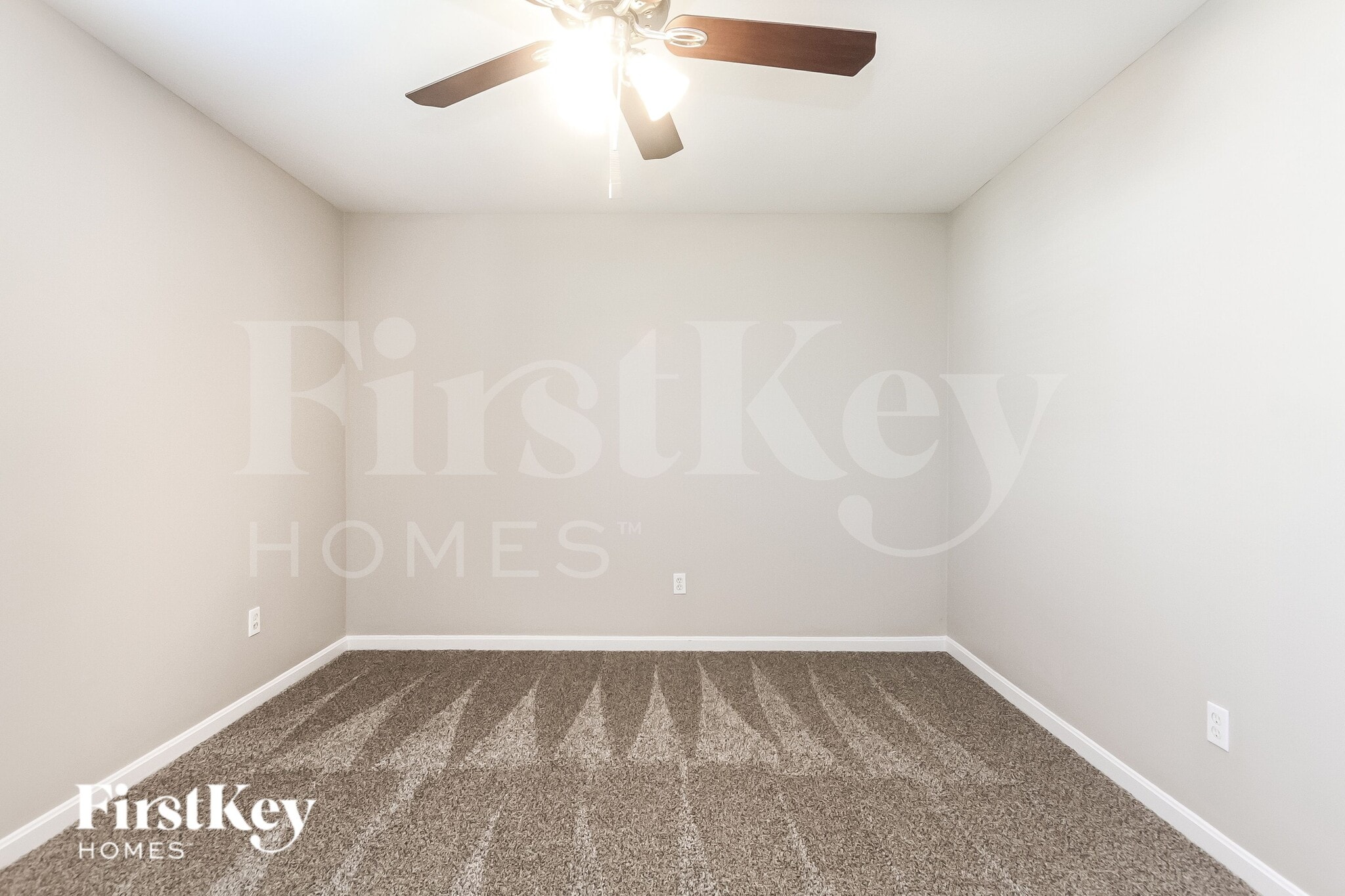 Building Photo - 6159 N Woods Edge Dr