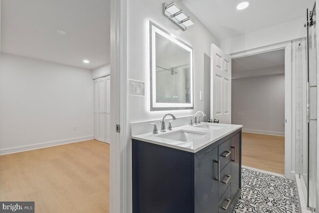 Building Photo - 8728 Old Courthouse Rd